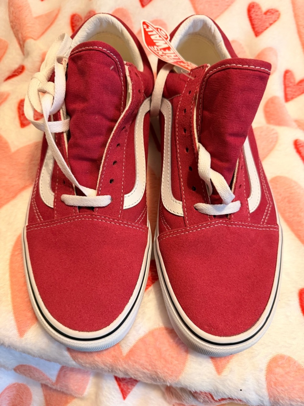 Vans Magenta Pink Canvas Old Skool Sneakers with White Stripe.. no box